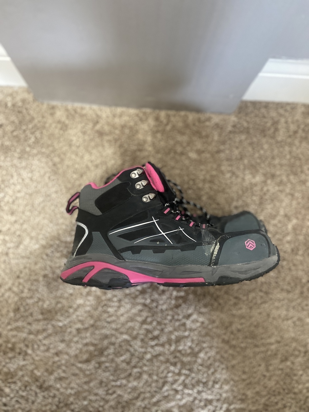 LARNMERN Boots Womens Size 8.5 Black Pink Work Combat Slip Resistant LM17